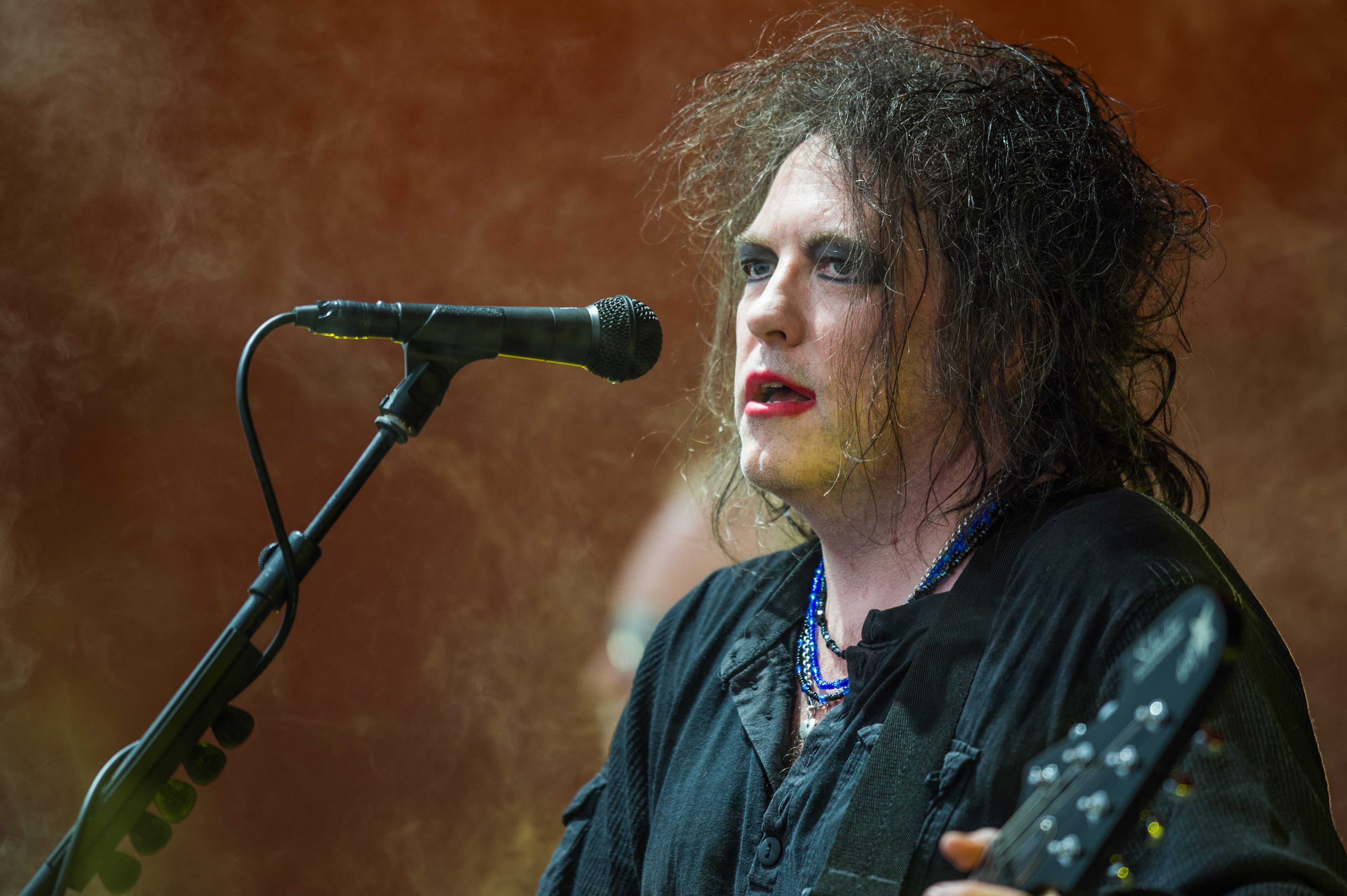 Robert Smith was not involved.