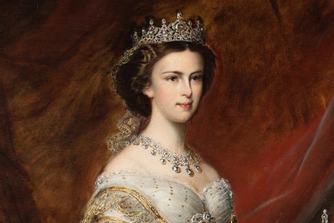 Unveiling the Mystery of a Royal Wedding Dress Lost for 179 Years