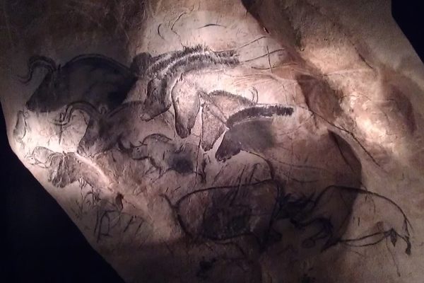 Replica of the horse panel of the Chauvet Cave.