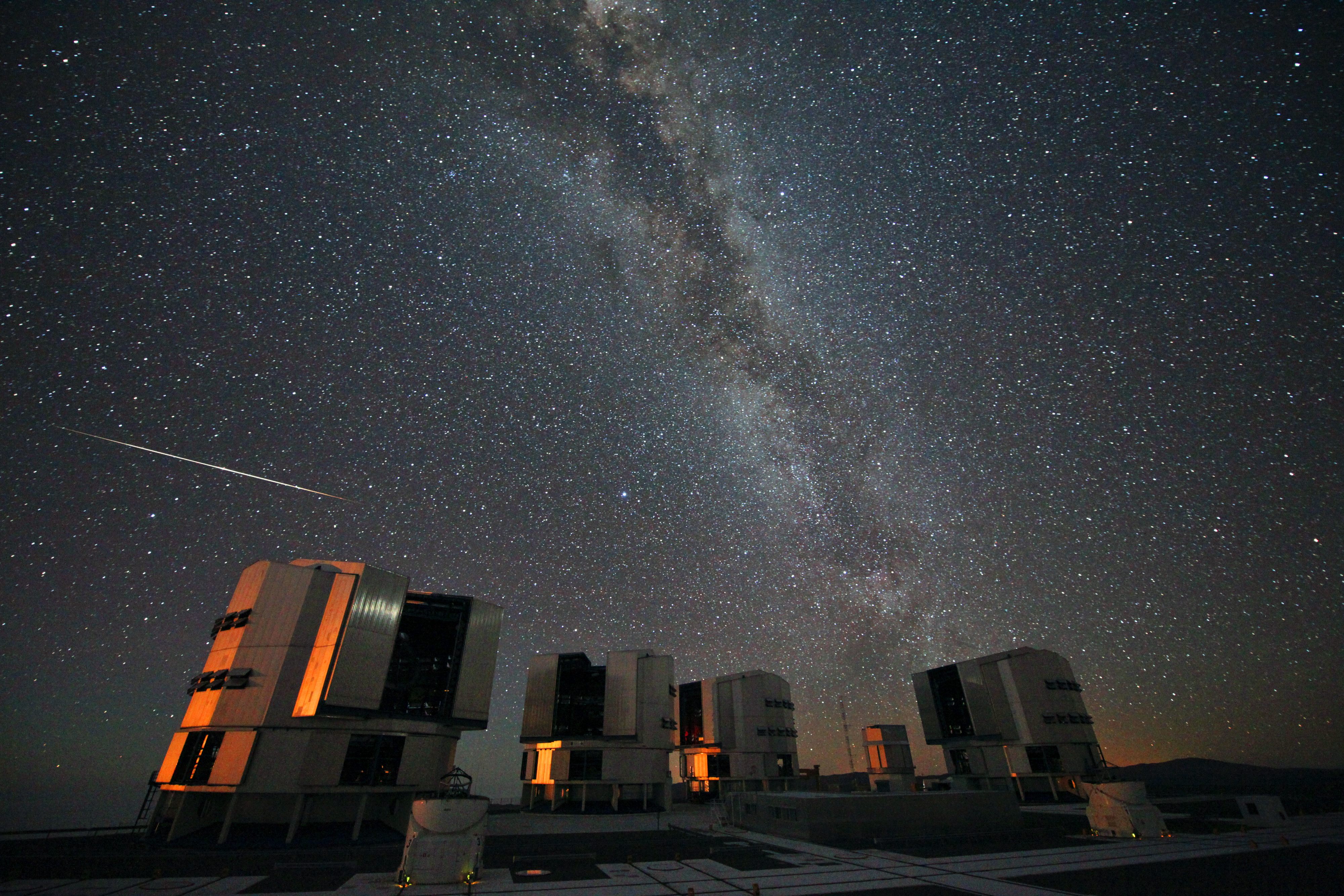 A time-lapse of the Milky Way over European Southern Observatory's Very Large Telescope, which captured Apep.