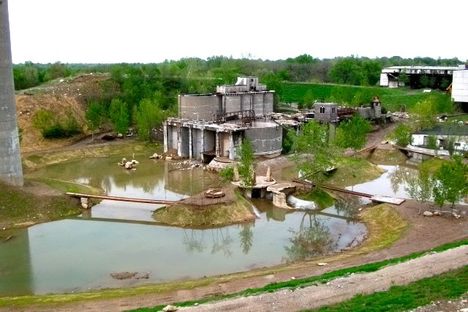 From a distance, the unfinished Cementland's ambitions to be a castle-like amusement park are obvious.