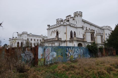 Rusovce Mansion 