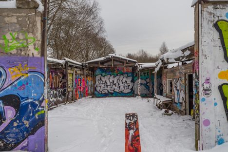 Snösätra.