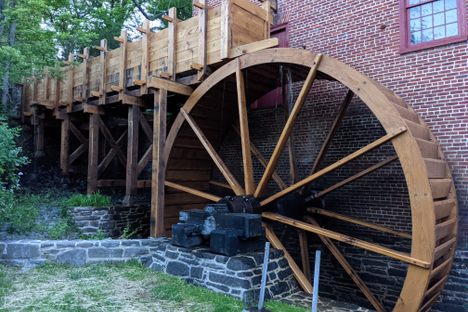 The water wheel.