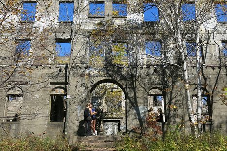 Overlook Mountain House: The Skeletal Remains of a Catskills Hotel That Still Welcomes Visitors