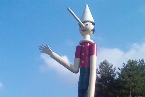 The World's Tallest Pinnochio