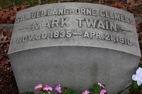 Mark Twain's headstone.