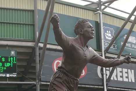 Jack Leslie Statue