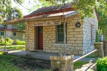 Robert E. Lee House from Evergreen Street