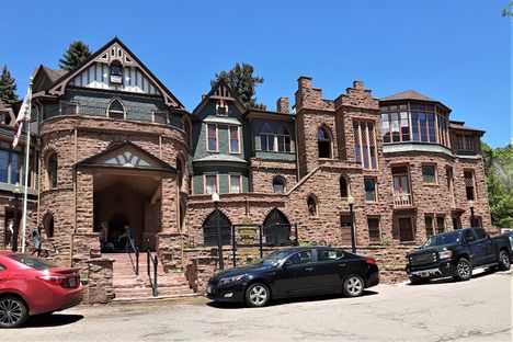 Miramont Castle Museum