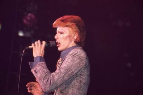 The '60s Chicago Teen Trend That Inspired David Bowie's 'Lost' Album