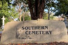Sign at the entrance of Southern Cemetery.
