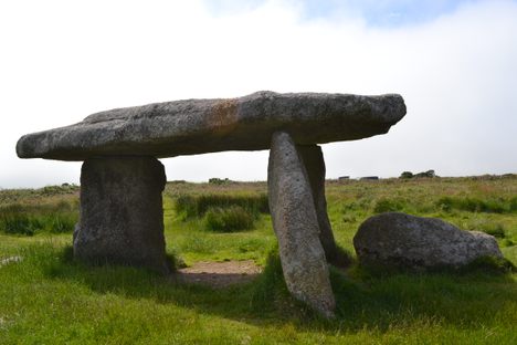 Lanyon Quoit 