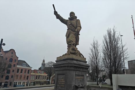 Piet Hein Statue
