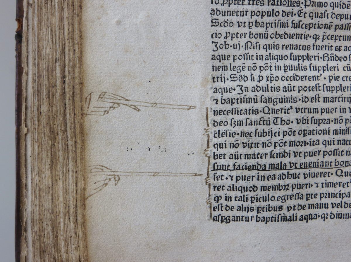 Double manicules.