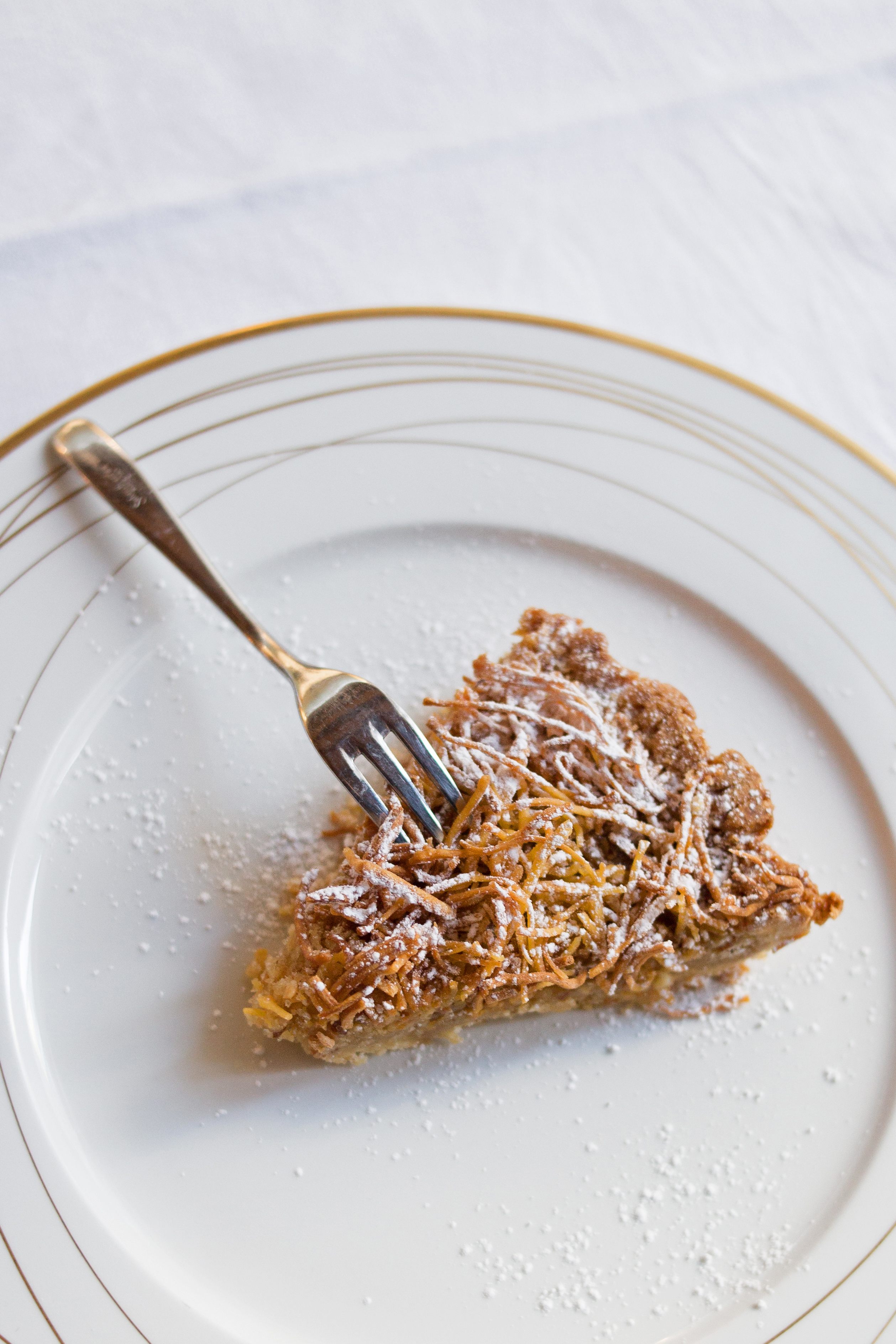 „Trattoria da Noemi“ pyragas „Tagliatelle“ – desertas, pagerbiantis garsius Lukrecijos Bordžijos plaukus. 