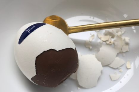 Mignon Chocolate Egg