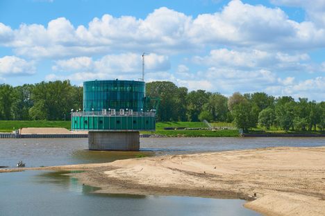 The Gruba Kaska water filtration station gets assistance from water-monitoring mussels.