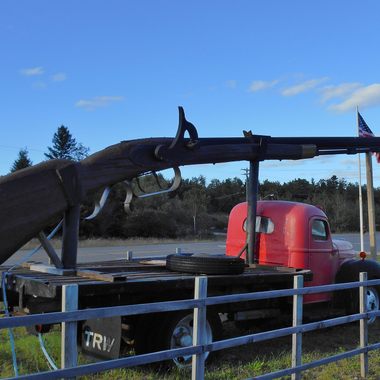 Big Ernie, the World's Largest Rifle