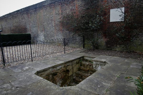 Queen Caroline’s Bath.