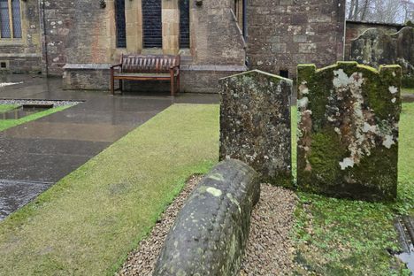 Luss Hogback Stone
