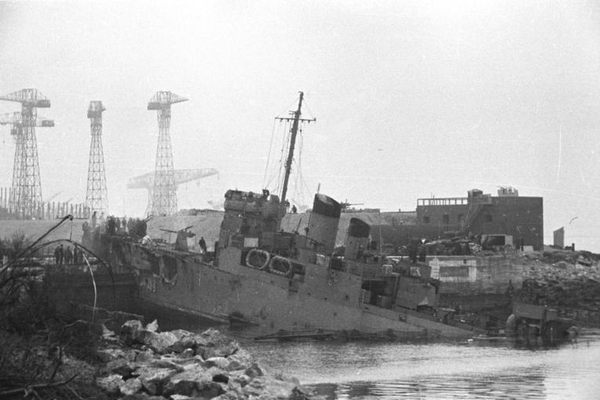 The Campbeltown, lodged deep in the gate of the Normandie Dock