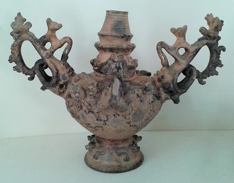 A ceramic vase from the Santarém culture, more than 600 years old.