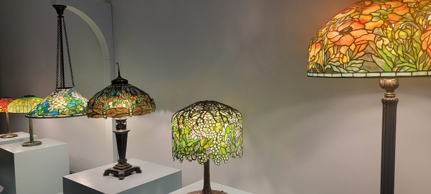 The World's Largest Collection of Tiffany Glass - Atlas Obscura
