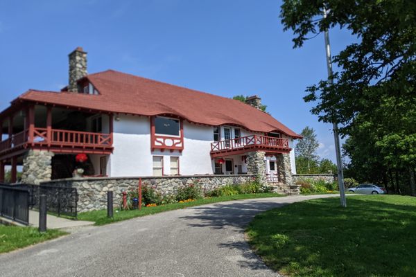 The house with a friendly sky.