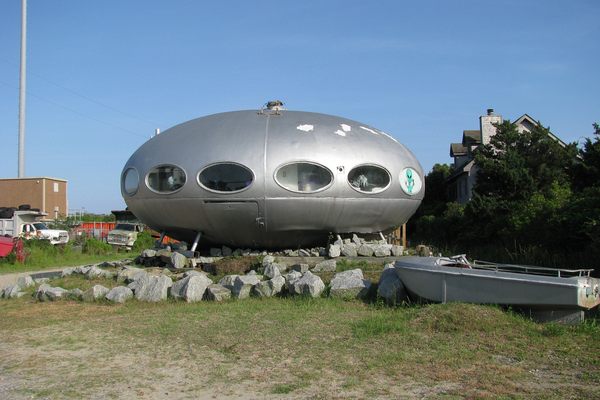 Futuro House in Frisco, North Carolina