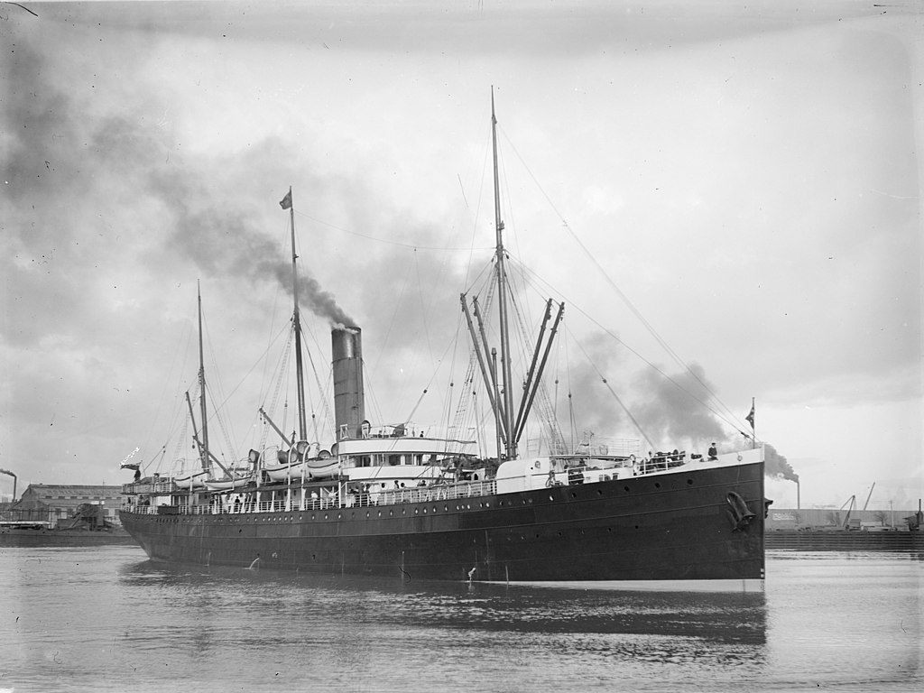 SS <em>Warrimoo</em> plied a trans-Pacific route from Canada to Australia, which means it crossed both the equator and the international date line on every trip. 