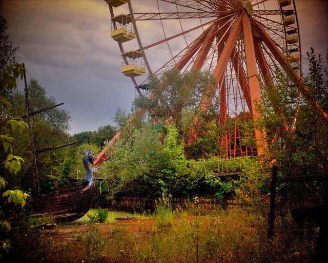 Spreepark's prominent Ferris Wheel. (oysteinv/Flickr)