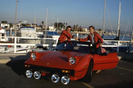 Some cross-country racers didn’t try to fly under the radar. In 1983 U.S. Express, Doug Turner and David Diem raced a red Ferrari 308 GTE from New York to Los Angeles in a record-setting 32 hours and 7 minutes.