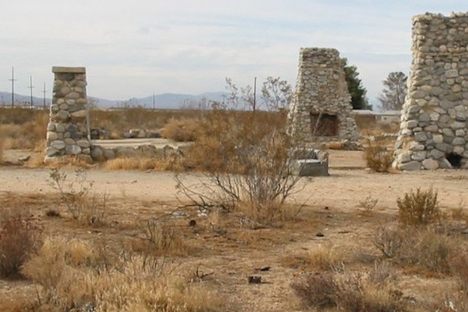 Ruins at Llano Del Rio