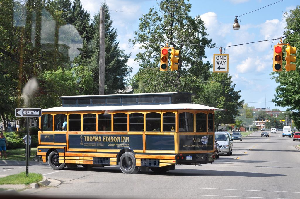 The Curious Rise of Historic Trolley Tours - Atlas Obscura