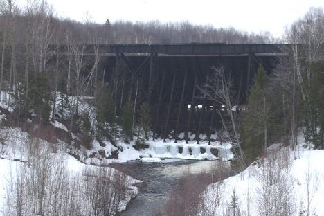 Downstream side