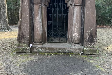 Fripp Mausoleum at Chapel of Ease 