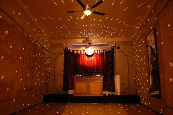 The club space upstairs from the labyrinth