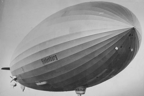 The Brief, Wondrous, High-Flying Era of Zeppelin Dining