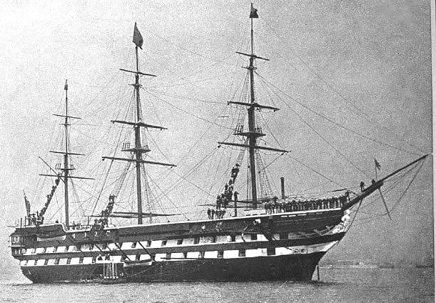 The HMS Conway, swarming with reckless boys. (Photo: Flapdragon/WikiCommons Public Domain)
