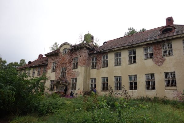An abandoned building once used by the Säter psychiatric hospital.