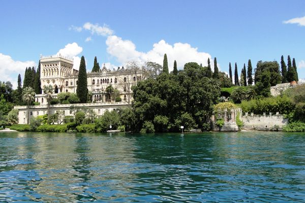 The neogothic villa of Isola del Garda