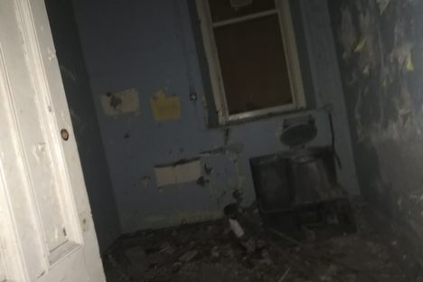 Dental room
