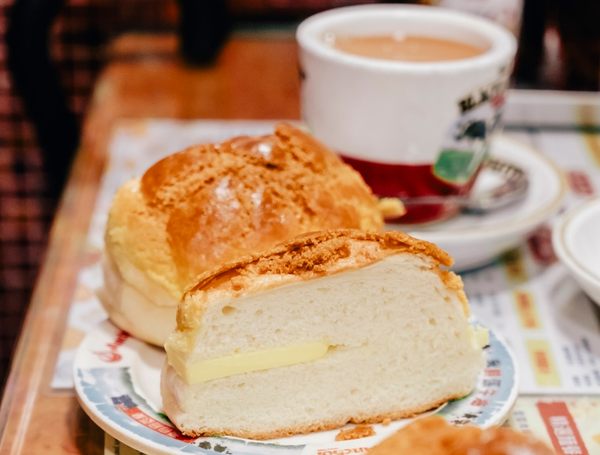 The Fantastic, Fading Retro Diners of Hong Kong