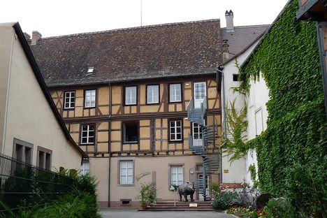 The museum exterior.
