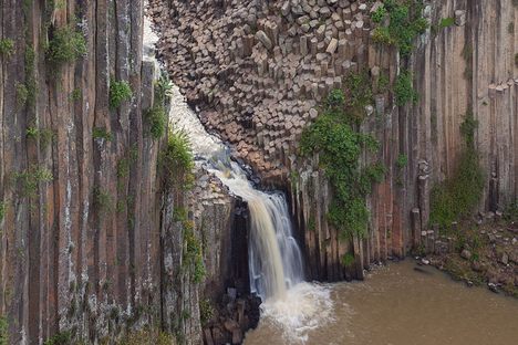 Los Prismas Basálticos Waterfalls