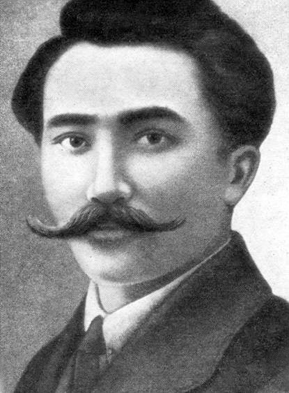 Saken Seifullin in 1922. Ethnically ambiguous, n'est-ce pas?