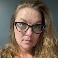 Profile image for yvonnebergeron