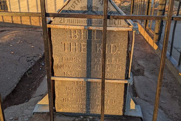The actual tombstone of Billy the Kid
