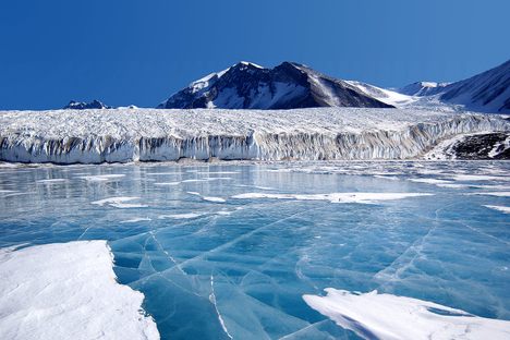 A Giant, Secret Lake May Have Just Been Discovered in Antarctica